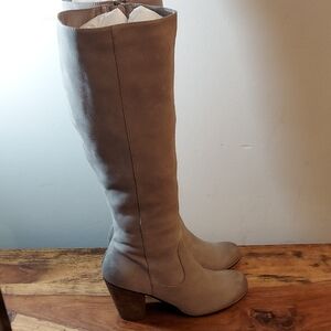 BP Nordstrom Sz 9.5 Distressed Leather Taupe Gray Boots